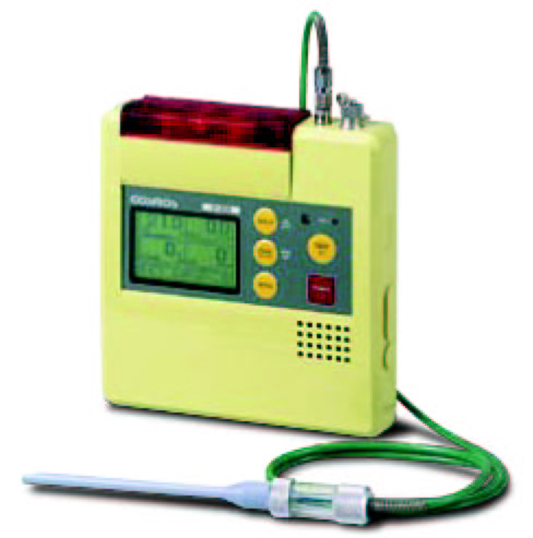 new-cosmos-xp-302m-portable-multi-gas-detector-front-view